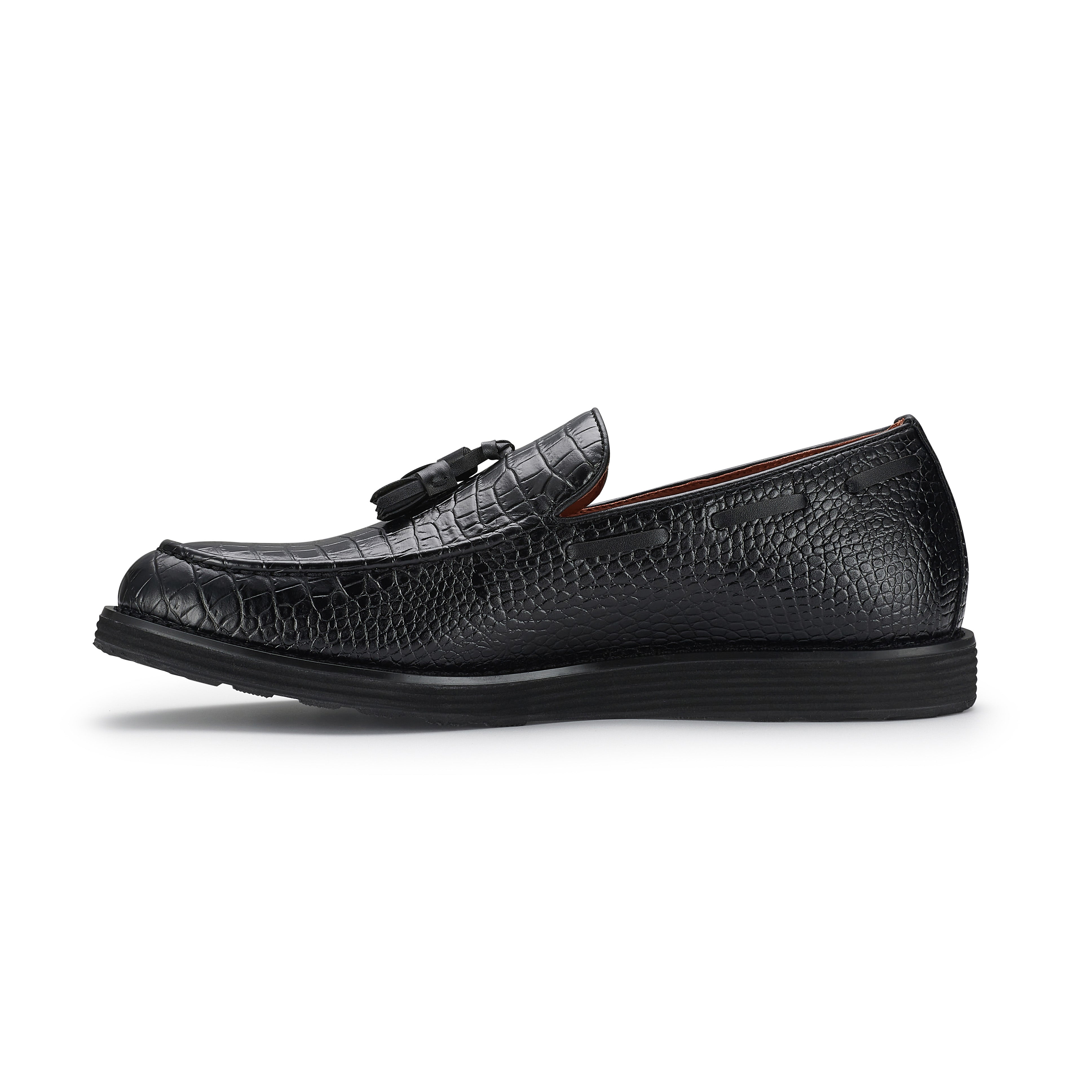 Men's Moc-Toe Penny Loafers with Tassels Accent | Delbert by Ferro Aldo | Conal Footwear | Inner Side Angle View