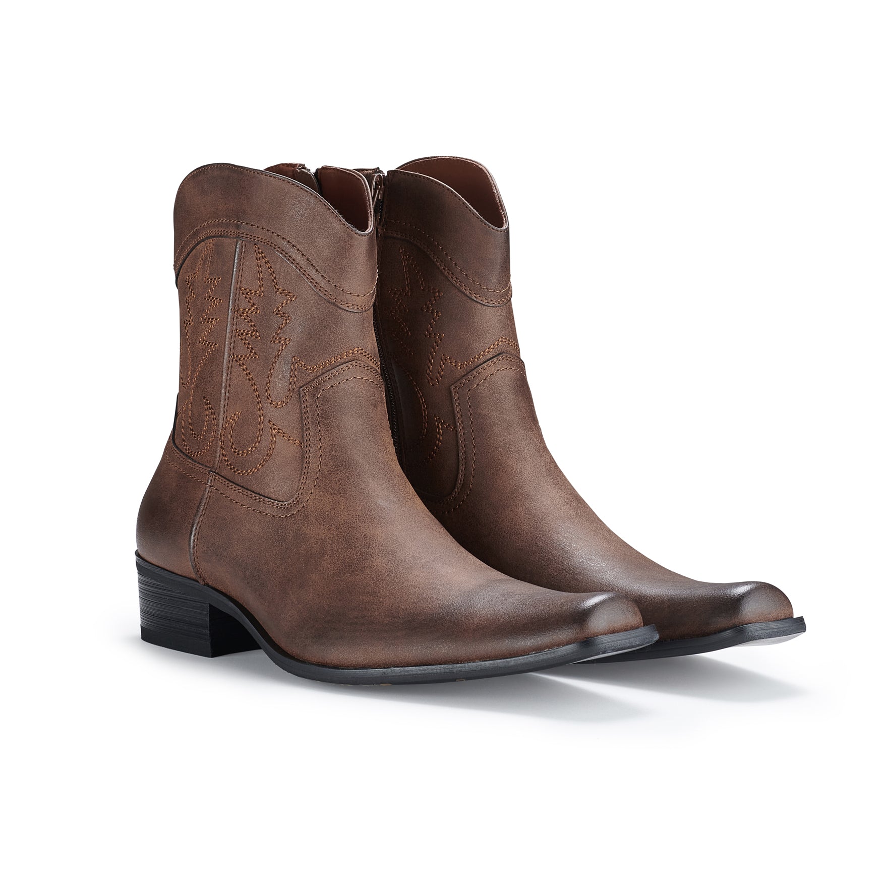 Men's Modern Western Boots | Vaquero by Ferro Aldo | Conal Footwear | Paired Angle View