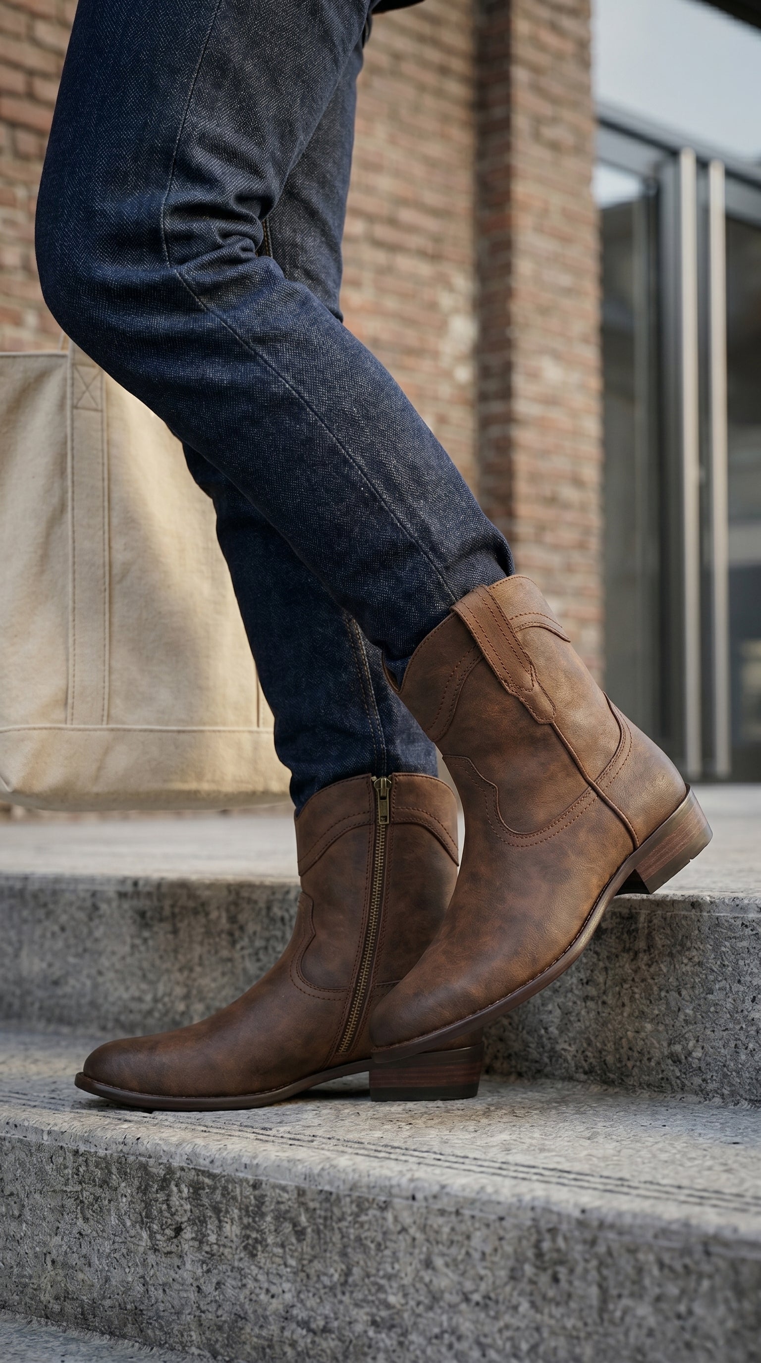 Ferro Aldo Men's Classic Cowboy Western Boot | Austin in Maple Brown