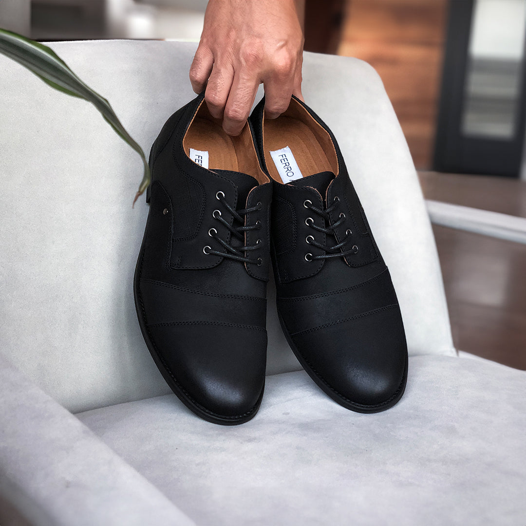 aldo dress shoes black Ferro Mens Blake MFA19628 Classsic Burnished Cap-Toe Shoes, in Black, Size 7.5 Featuring a subtle embossed Style:1 Style:Ruffled Hot Pink Midi Dress