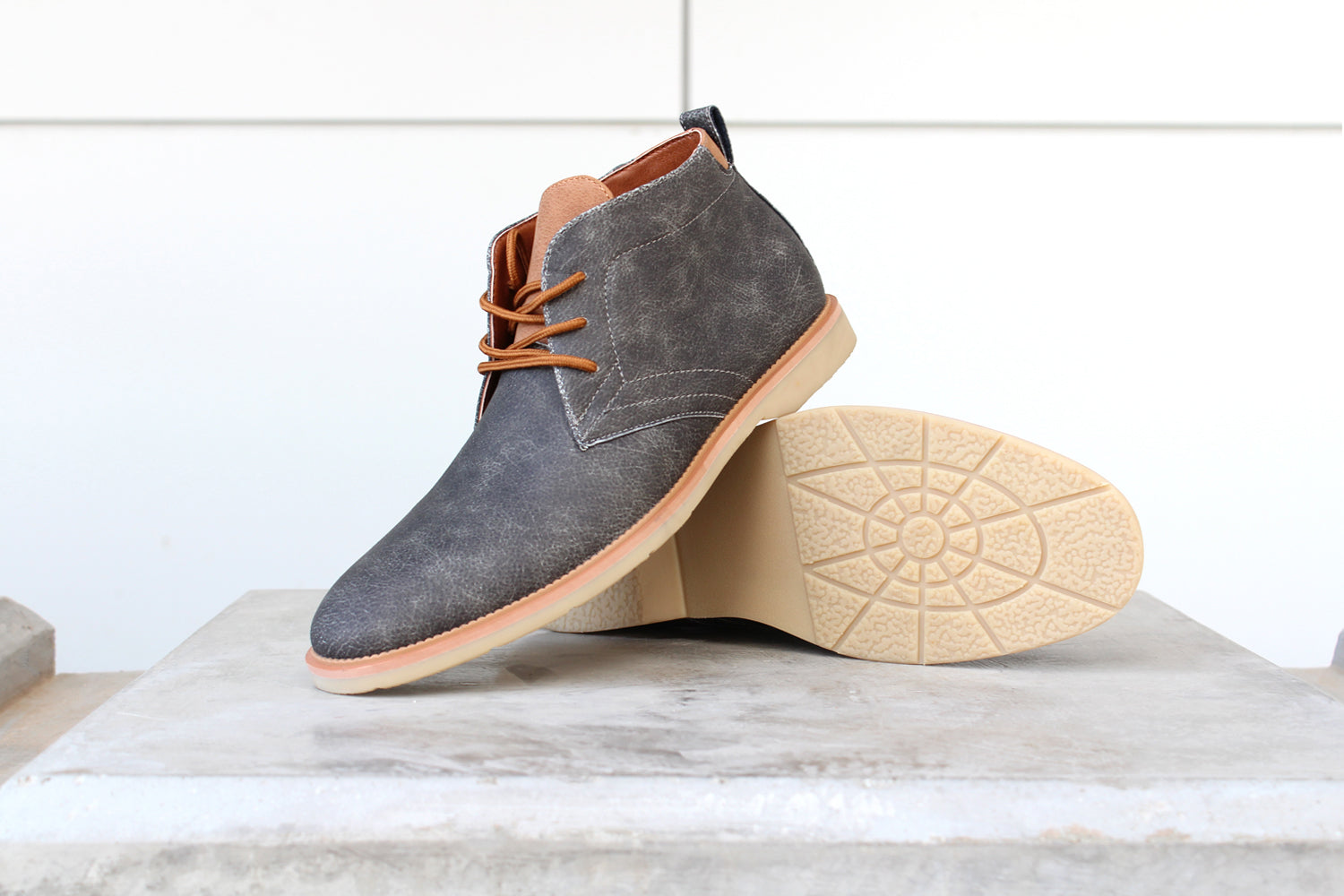 Two-Toned Chukka Boots | Marvin by Ferro Aldo | Conal Footwear | Photographic Paired View