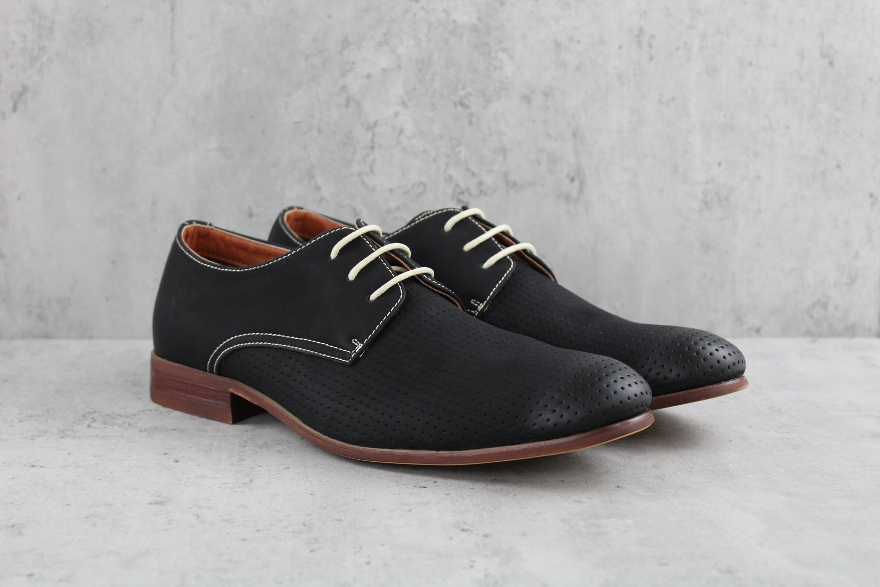 Burnished Perforated Derby Shoes | Isaiah by Ferro Aldo | Conal Footwear | Photographic Shot 1