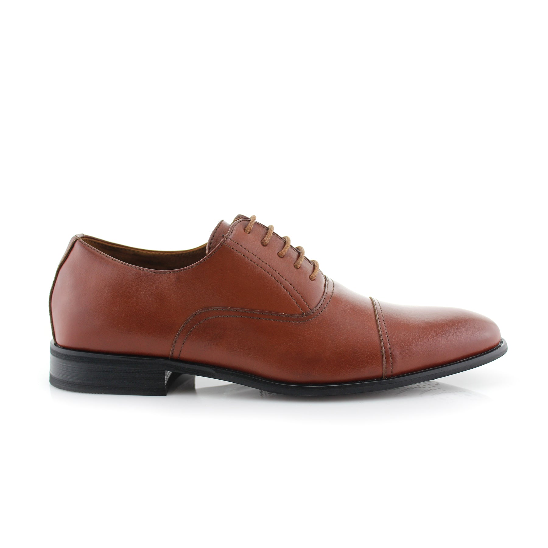 Classic Cap-Toe Oxford Dress Shoes | Charles by Ferro Aldo | Conal Footwear | Outer Side Angle View