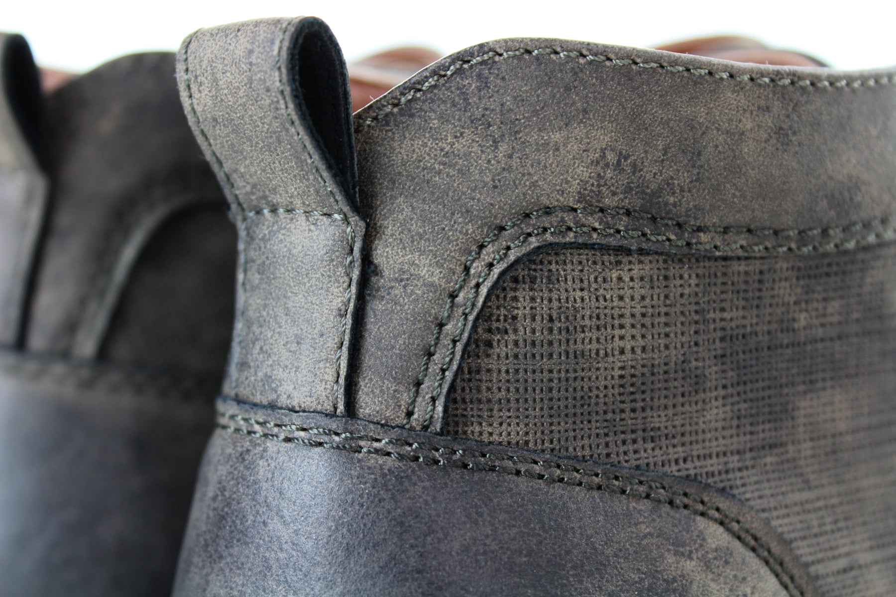 Mid-Top Zipper Boots | Blaine by Ferro Aldo | Conal Footwear | Close Up Pull Tab Angle View